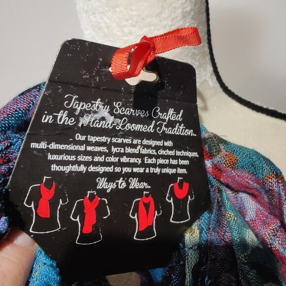 NWT Wrapsody in Hues Multicolored Tapestry Infinity Scarf Purple Blue Patched - Picture 2 of 5